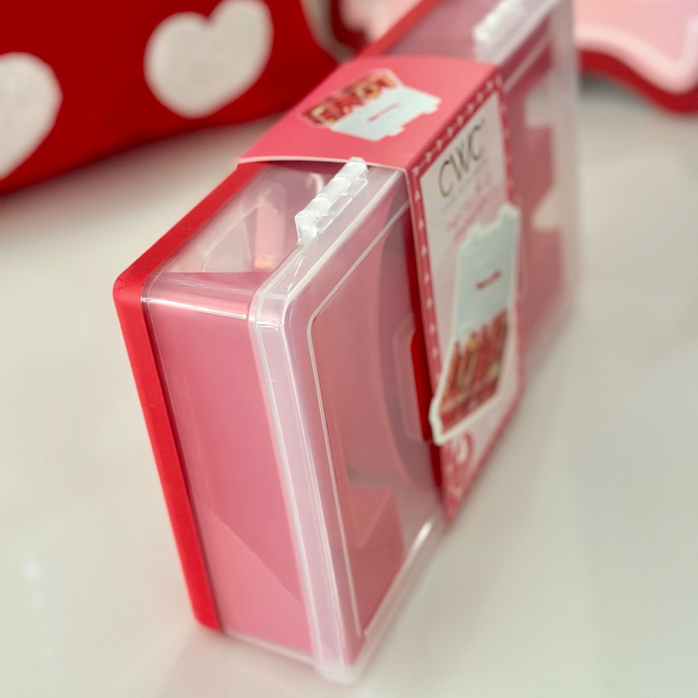 NWT CWC Valentine LOVE Snackle Box - Picture 3 of 9